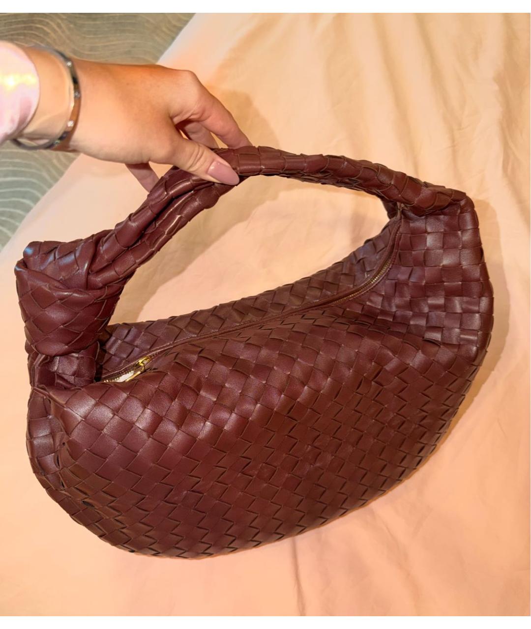 BOTTEGA VENETA Бордовая кожаная сумка тоут, фото 2