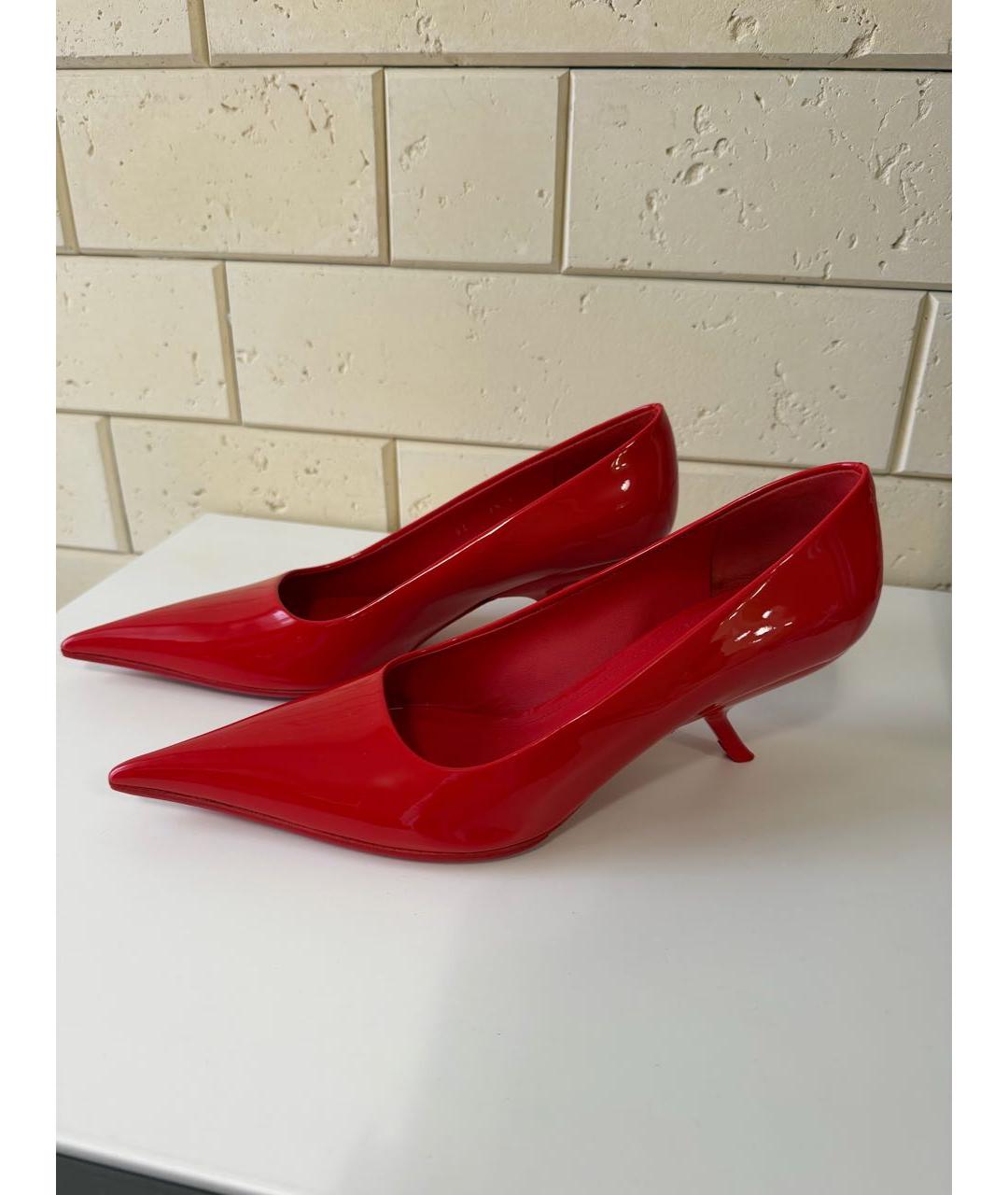 FERRAGAMO Красные туфли из лакированной кожи, фото 5