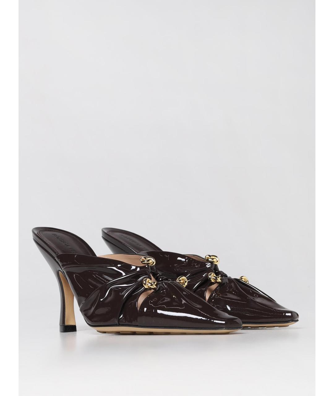 BOTTEGA VENETA Коричневые мюли из лакированной кожи, фото 2