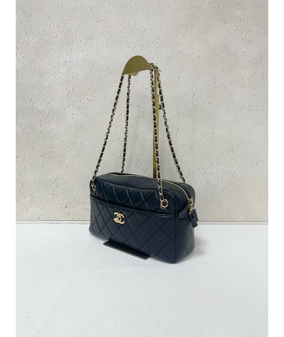 CHANEL Черная кожаная сумка через плечо, фото 4