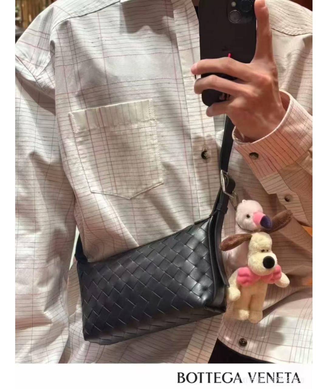 BOTTEGA VENETA Черная кожаная сумка через плечо, фото 5