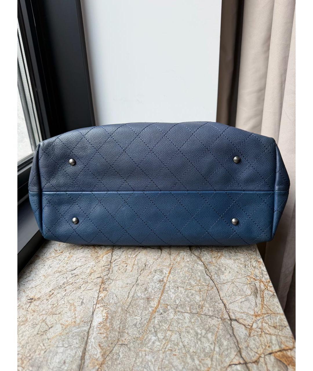 CHANEL Синяя кожаная сумка тоут, фото 5
