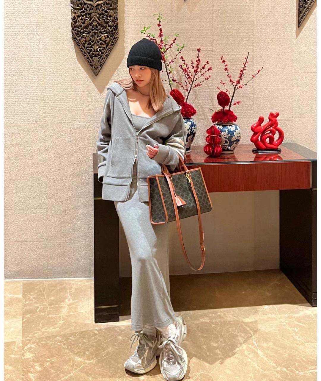 CELINE Коричневая сумка тоут из канвы, фото 9