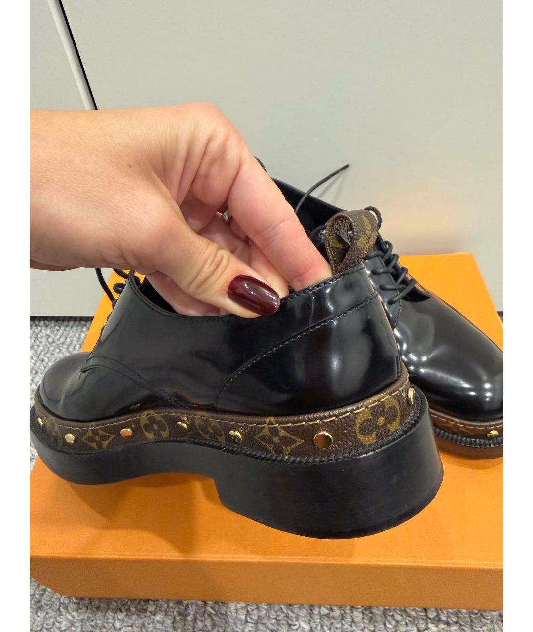 LOUIS VUITTON Черные кожаные брогги и оксфорды, фото 2