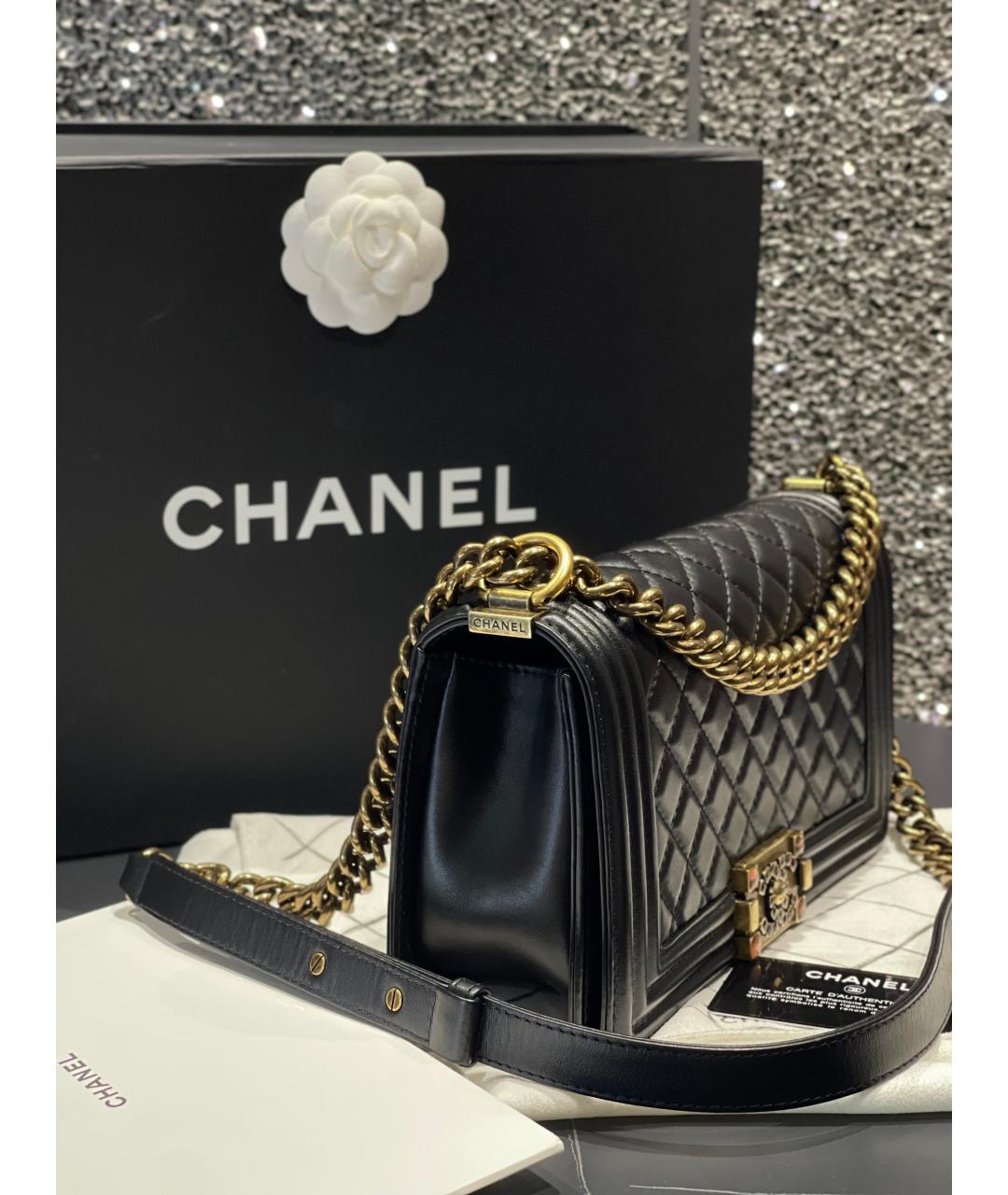 CHANEL Черная кожаная сумка через плечо, фото 3