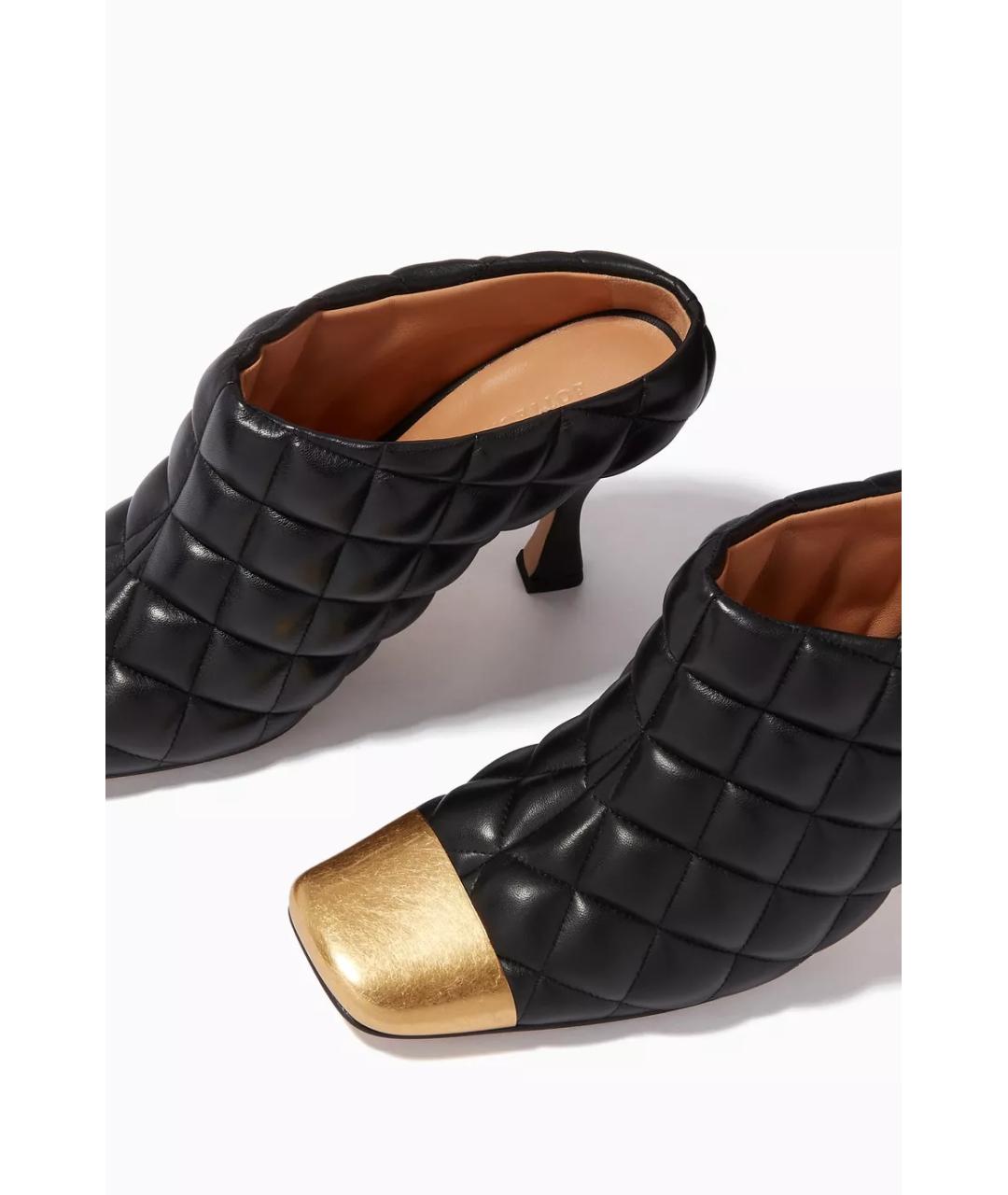 BOTTEGA VENETA Черные кожаные мюли, фото 5