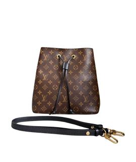 LOUIS VUITTON Сумка через плечо