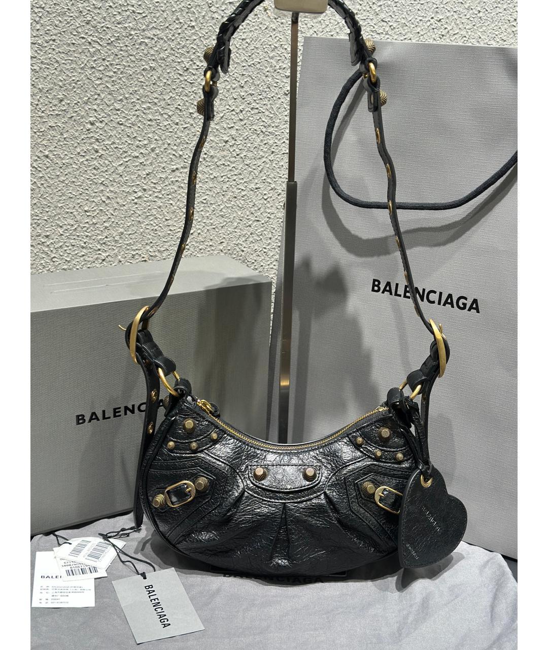 BALENCIAGA Черная кожаная сумка через плечо, фото 10