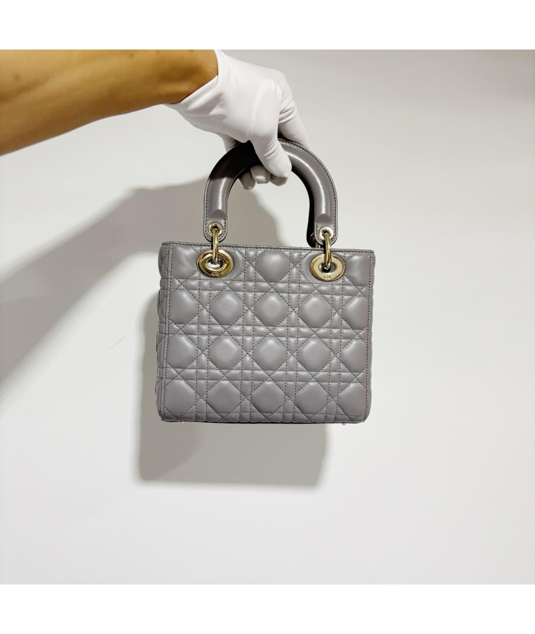 CHRISTIAN DIOR Серая кожаная сумка с короткими ручками, фото 2