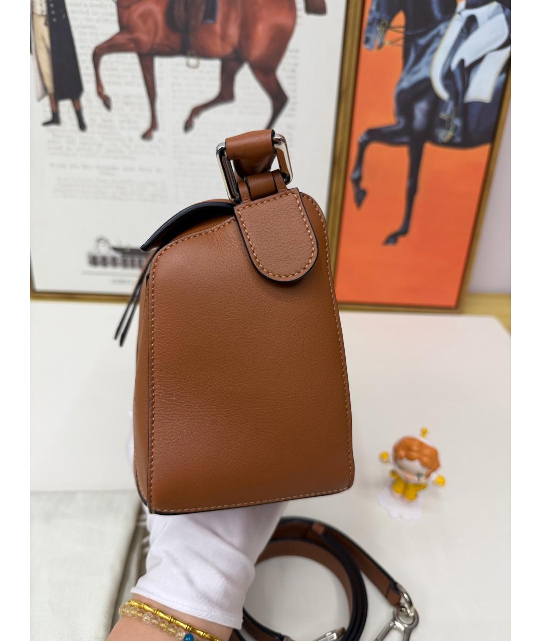 LOEWE Коричневая кожаная сумка с короткими ручками, фото 5