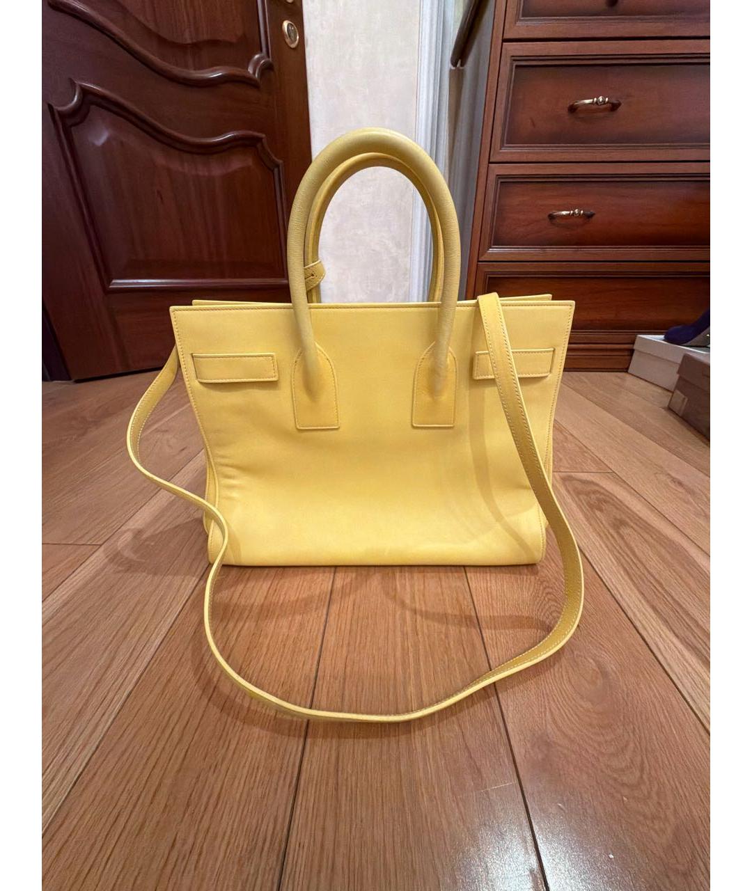 SAINT LAURENT Желтая кожаная сумка с короткими ручками, фото 3