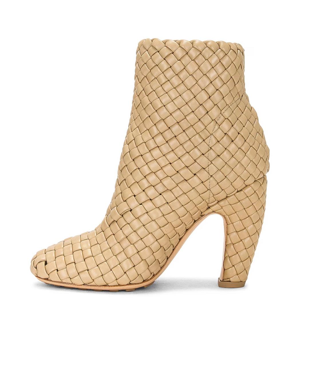 BOTTEGA VENETA Бежевые кожаные ботильоны, фото 3