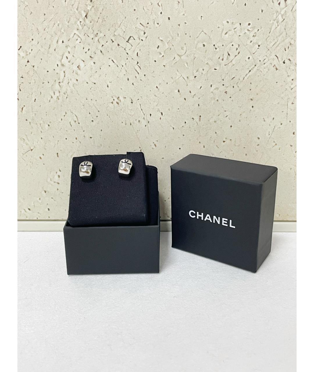 CHANEL Серебряные металлические серьги, фото 2