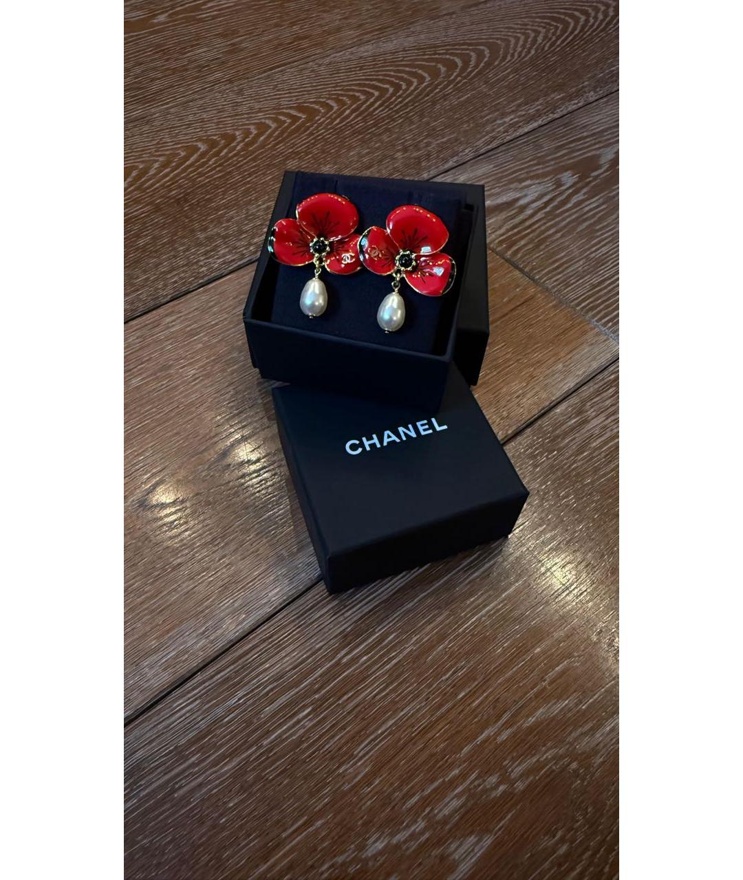 CHANEL Красные металлические серьги, фото 2
