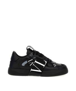 VALENTINO Низкие кроссовки / кеды