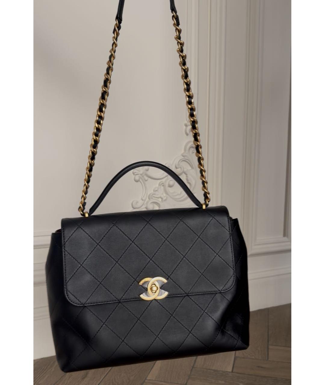 CHANEL Черная кожаная сумка с короткими ручками, фото 2