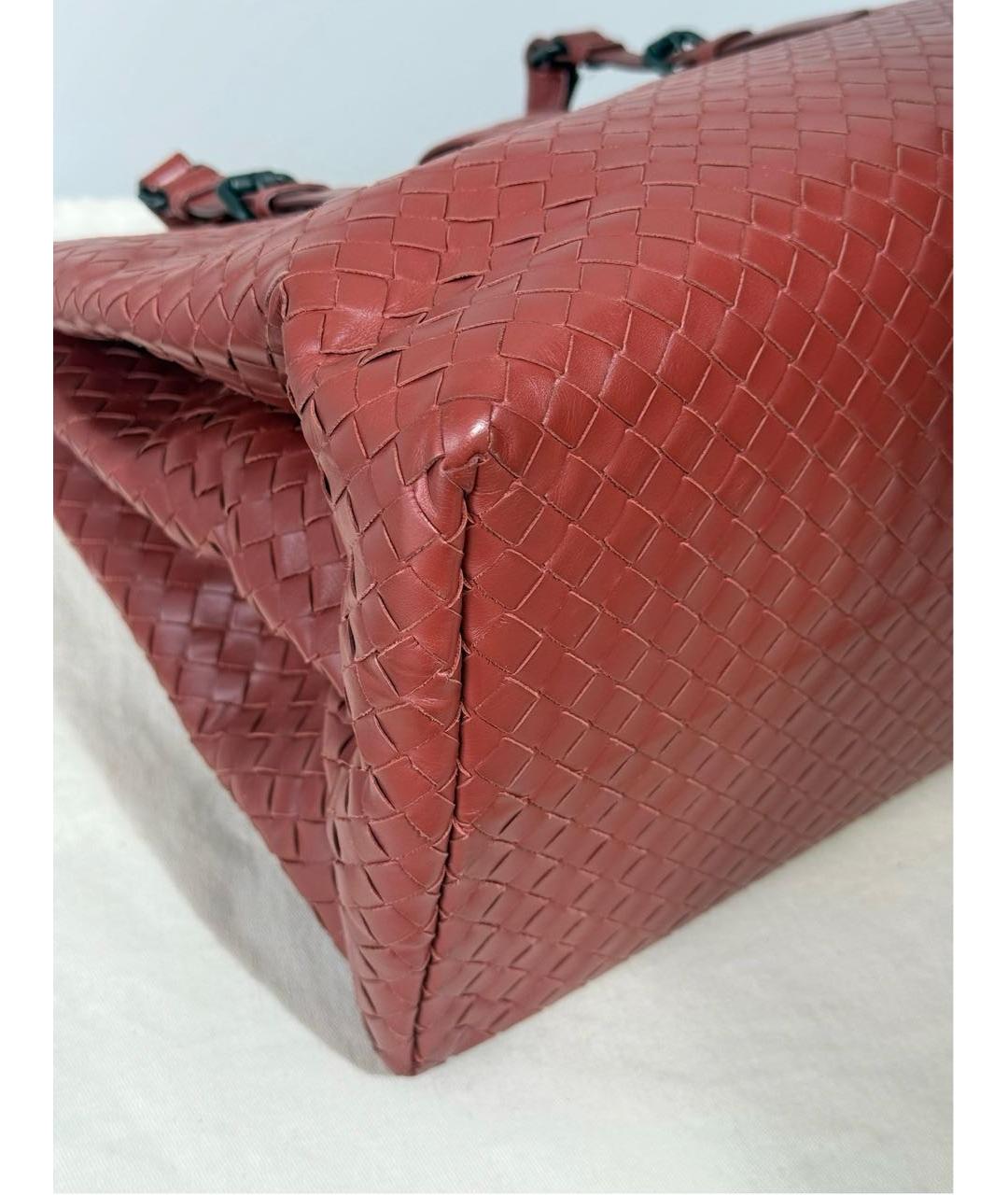 BOTTEGA VENETA Бордовая кожаная сумка тоут, фото 5