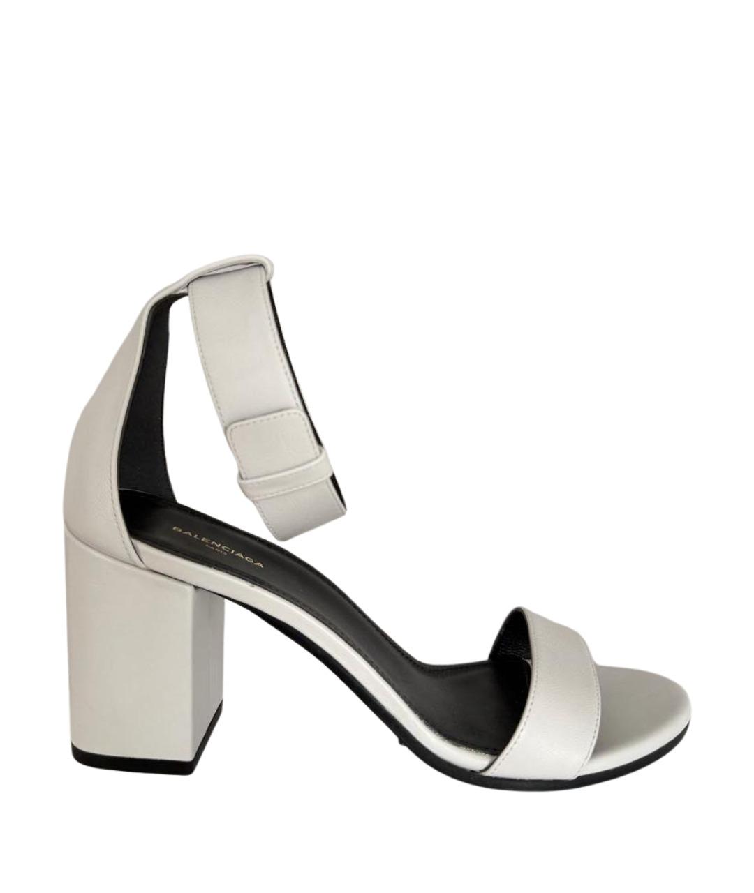 BALENCIAGA Белые кожаные босоножки, фото 1