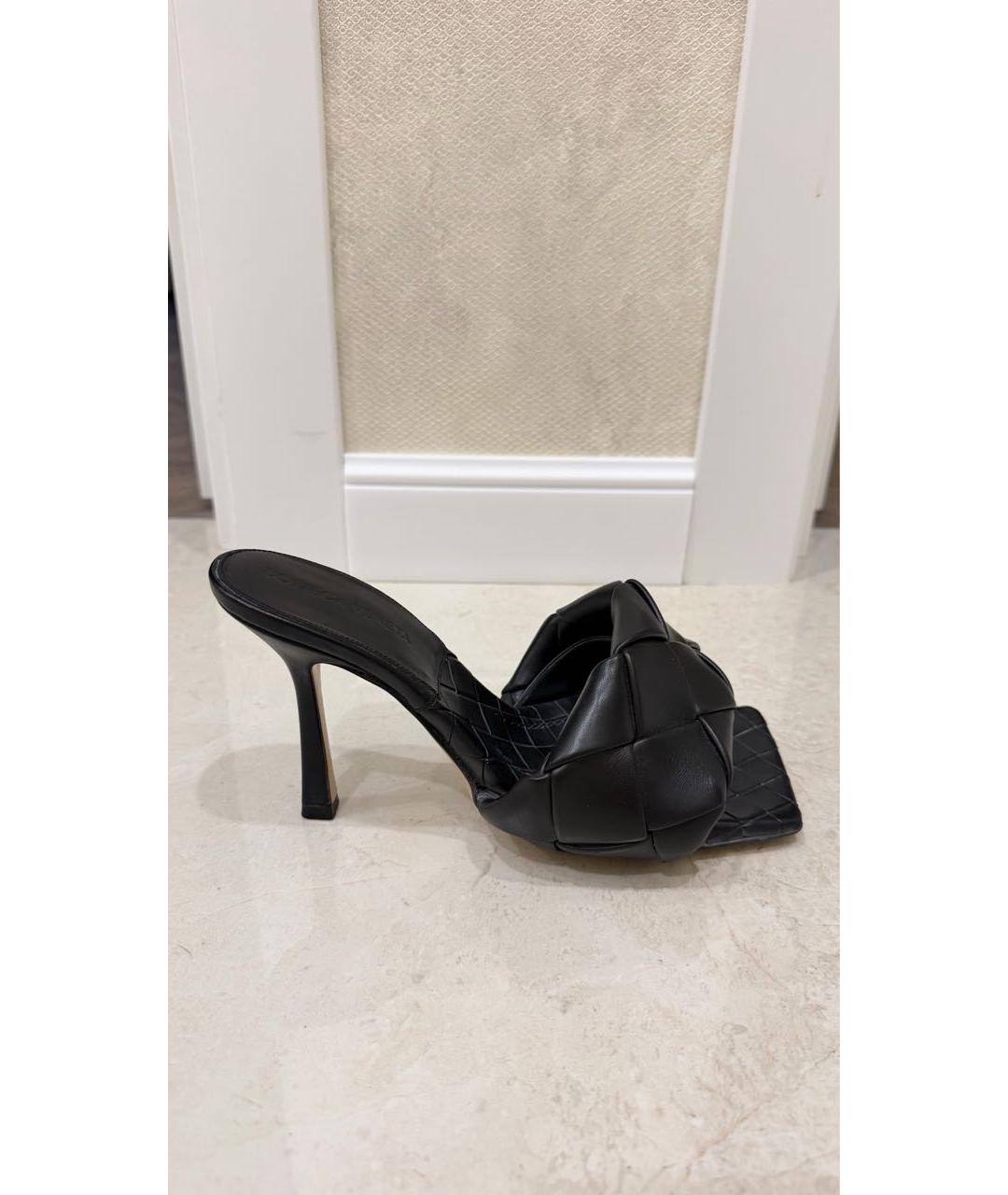 BOTTEGA VENETA Черные кожаные мюли, фото 8