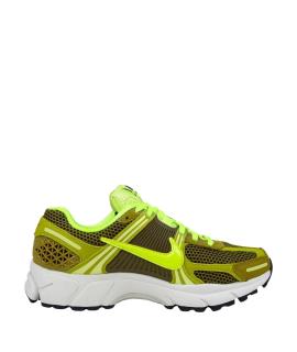 NIKE Кроссовки