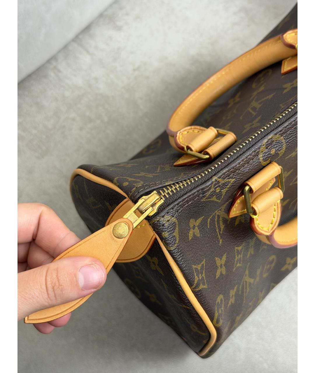 LOUIS VUITTON Коричневая сумка с короткими ручками из канвы, фото 8