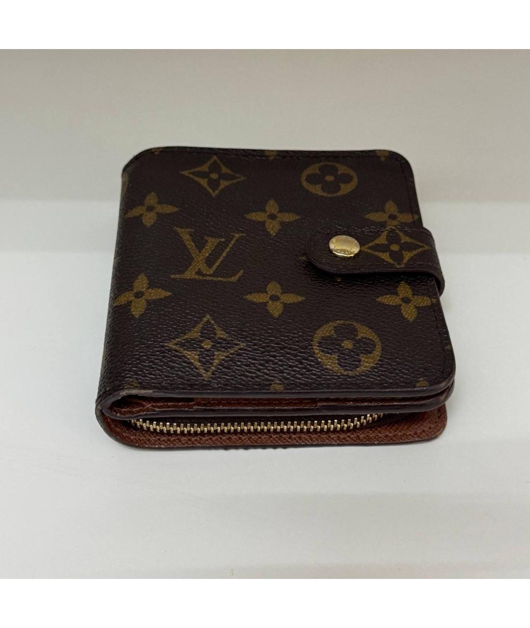 LOUIS VUITTON Коричневый кожаный кошелек, фото 8