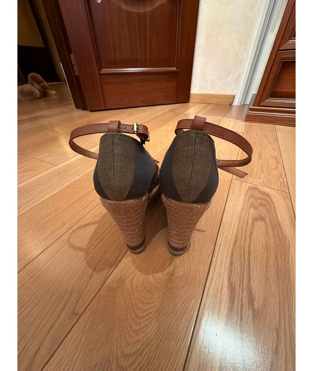 FENDI Коричневые кожаные босоножки, фото 4
