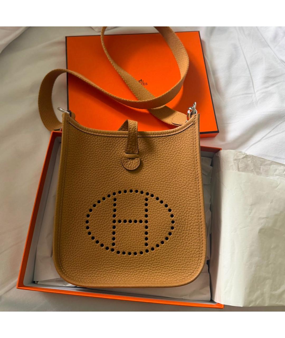 HERMES Бежевая кожаная сумка через плечо, фото 2