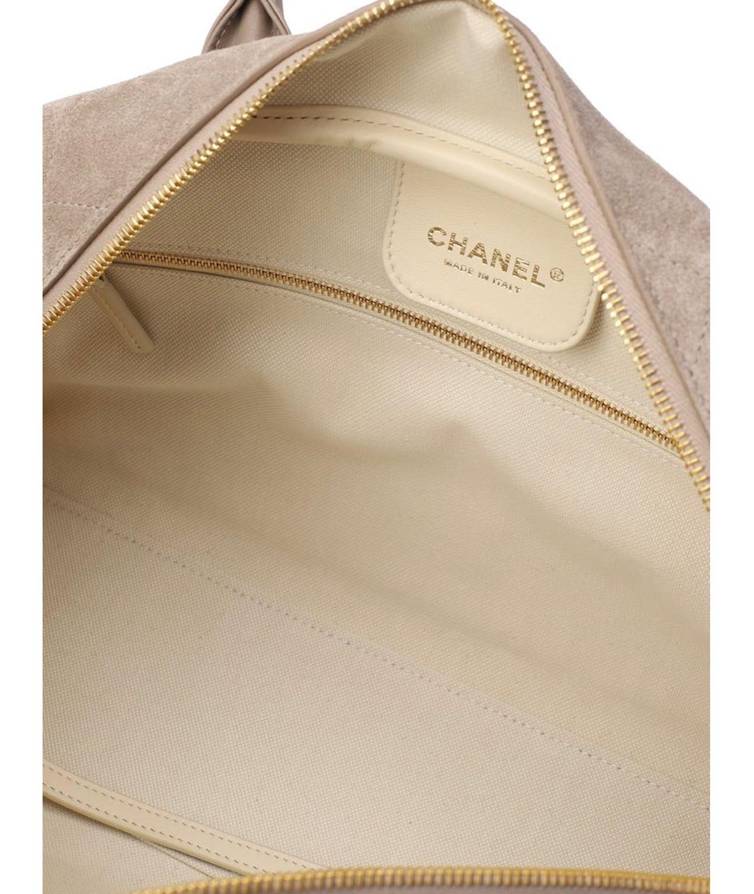 CHANEL Бежевая замшевая сумка через плечо, фото 5