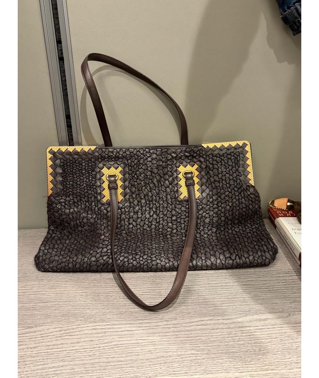 BOTTEGA VENETA Черная кожаная сумка тоут, фото 4