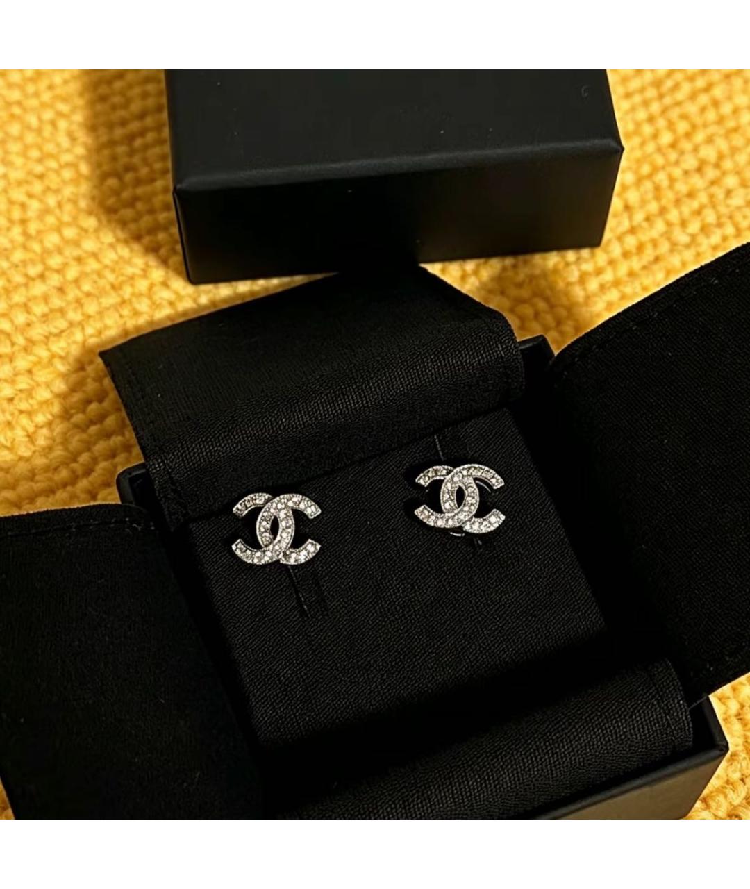 CHANEL Золотые серьги, фото 4