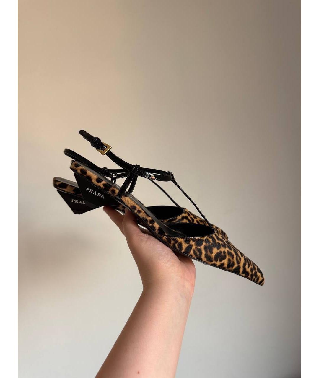 PRADA Черные кожаные лодочки на низком каблуке, фото 4