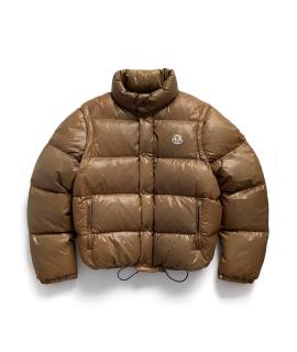 MONCLER Пуховик