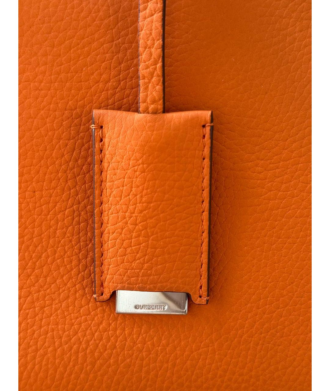 BURBERRY Оранжевая кожаная сумка с короткими ручками, фото 6