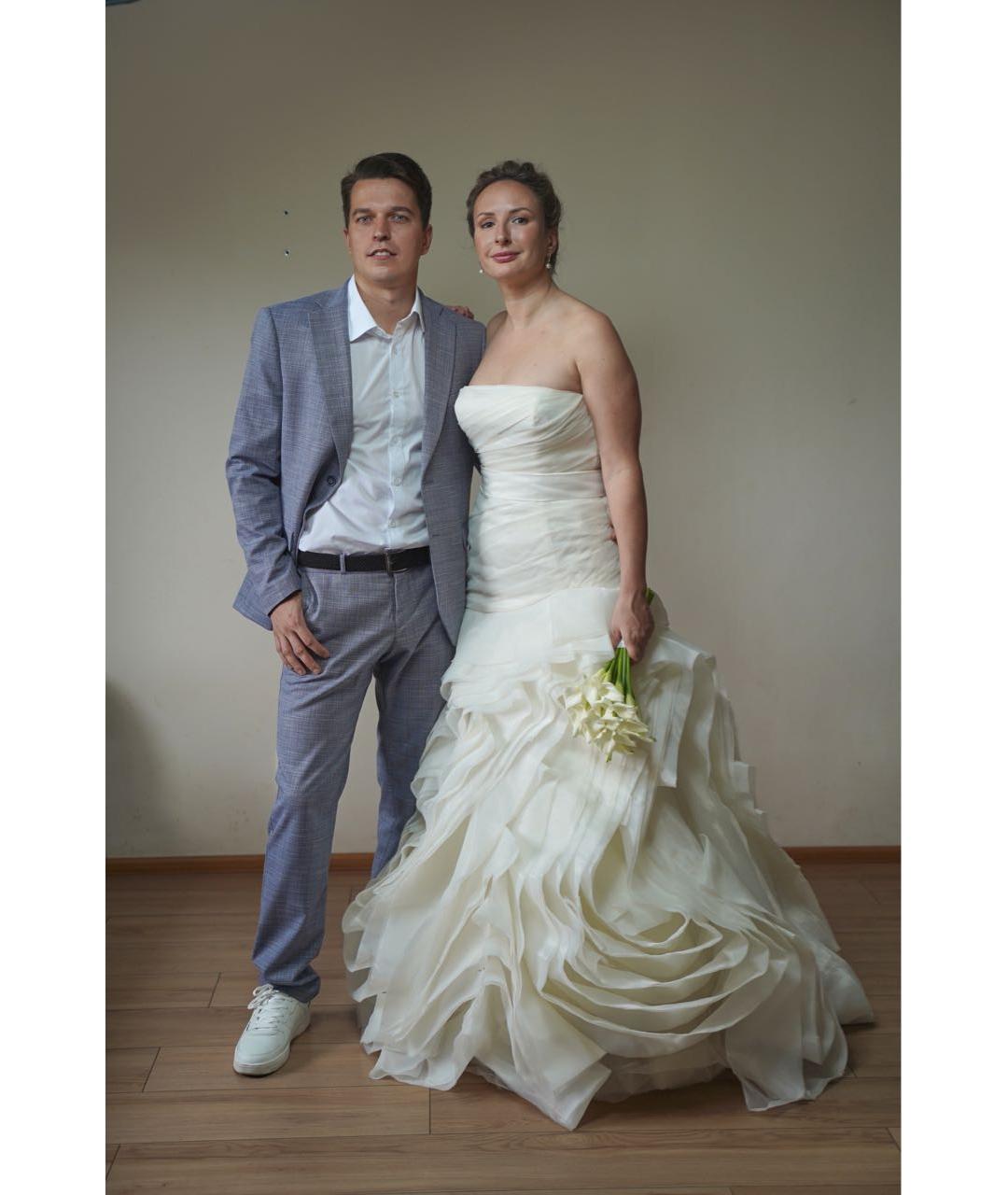 VERA WANG Белое шифоновое свадебное платье, фото 4