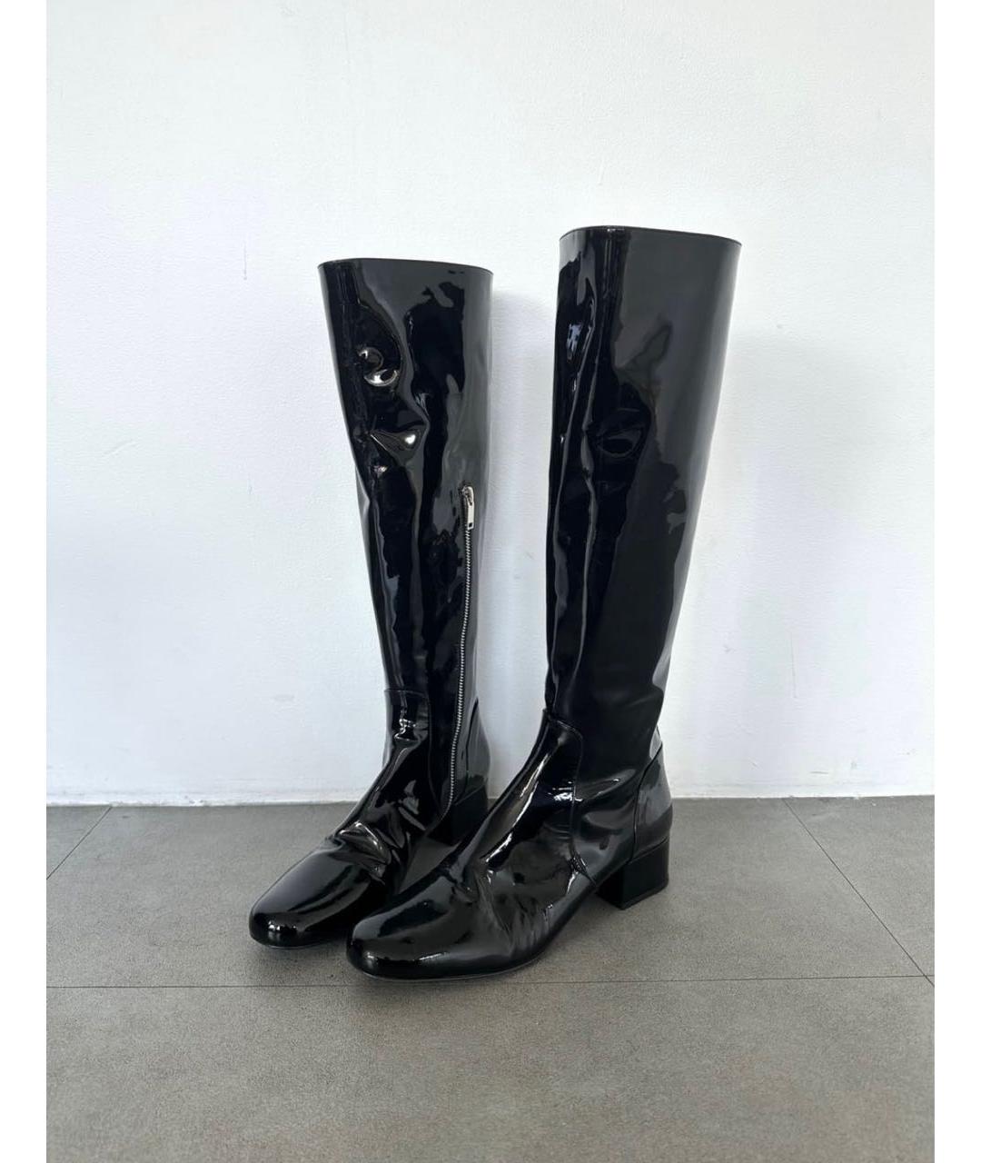 SAINT LAURENT Черные ботфорты из лакированной кожи, фото 3