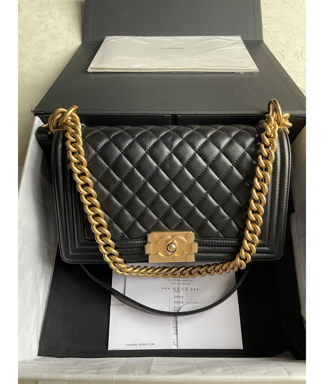 CHANEL Черная кожаная сумка через плечо, фото 6