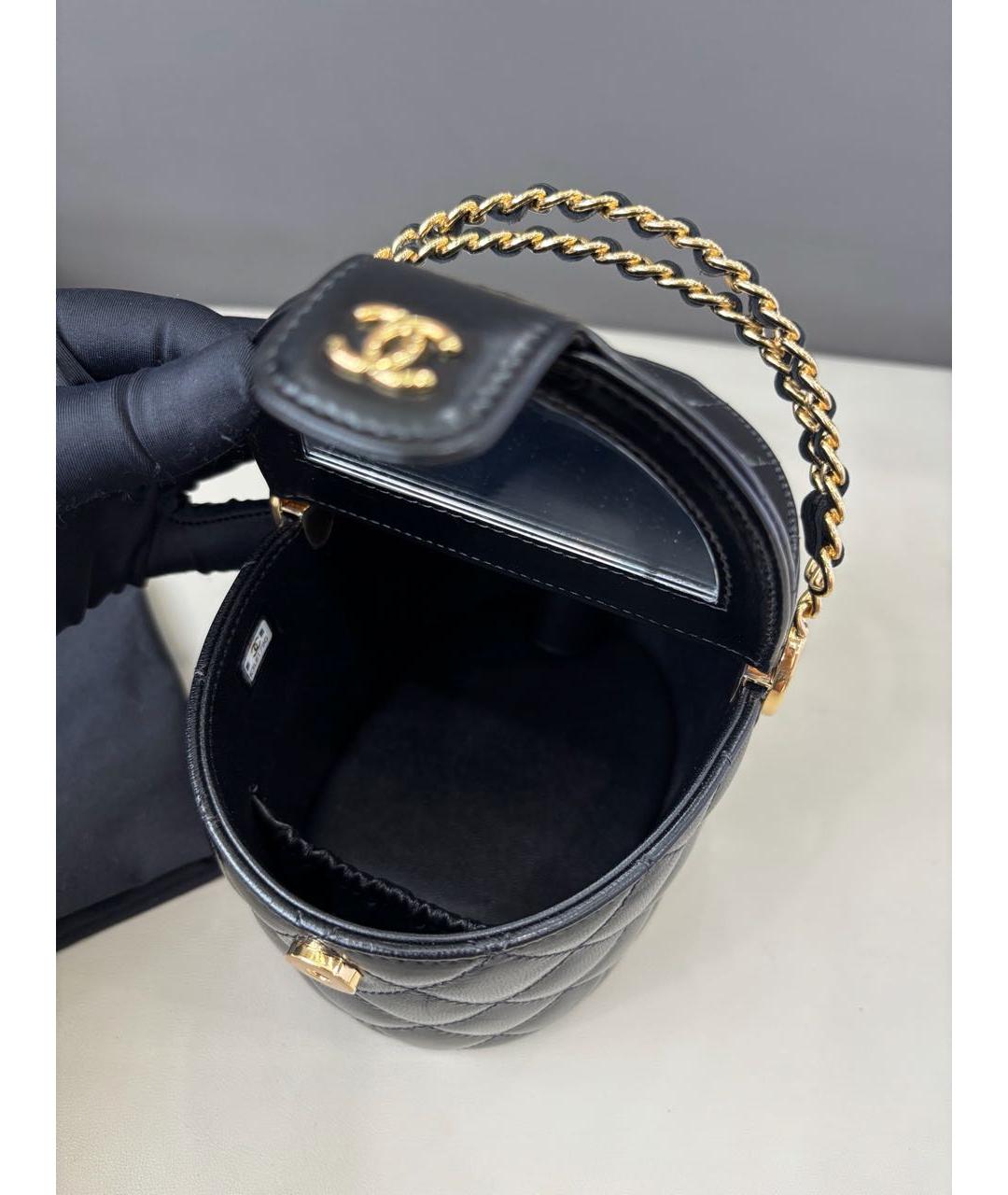 CHANEL Черная кожаная сумка с короткими ручками, фото 6