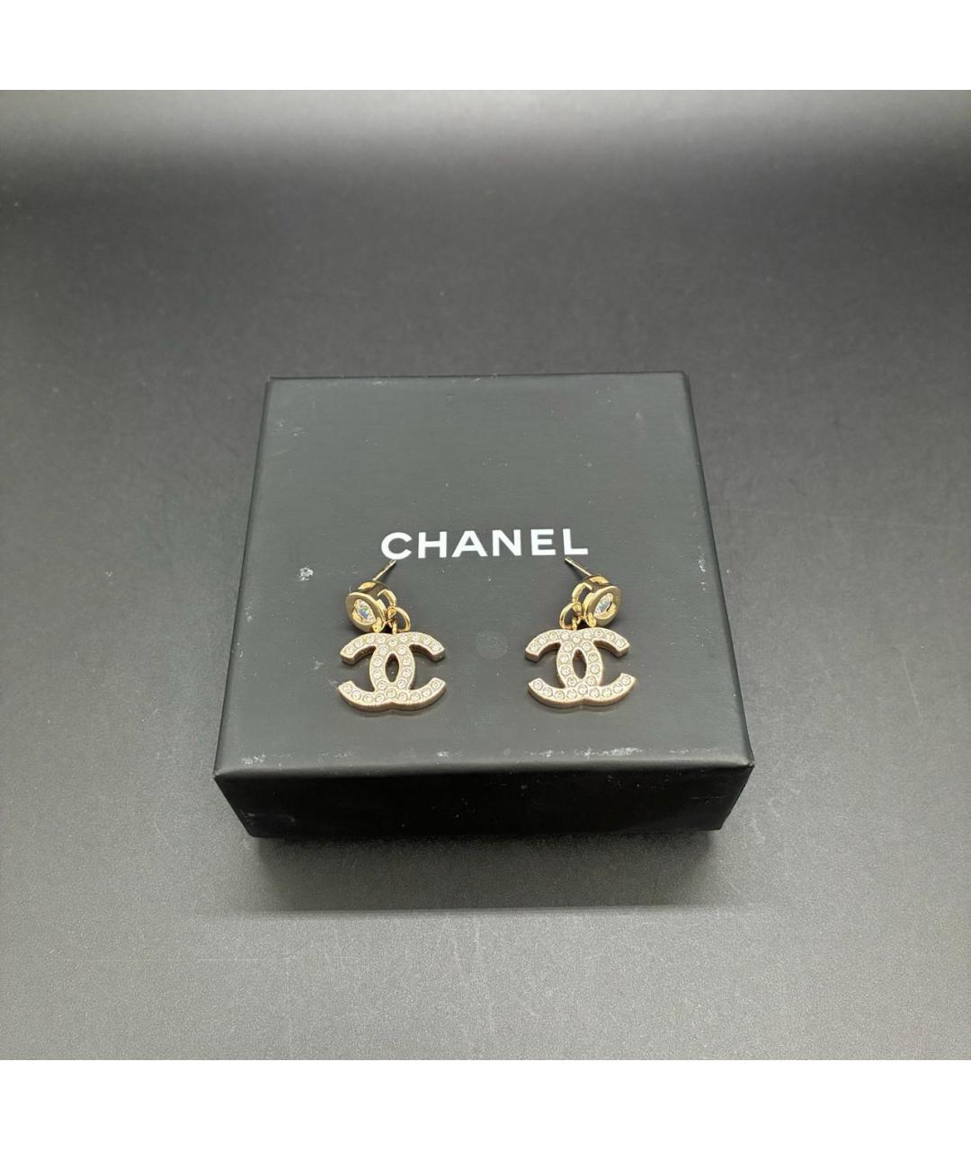 CHANEL Золотые серьги, фото 2