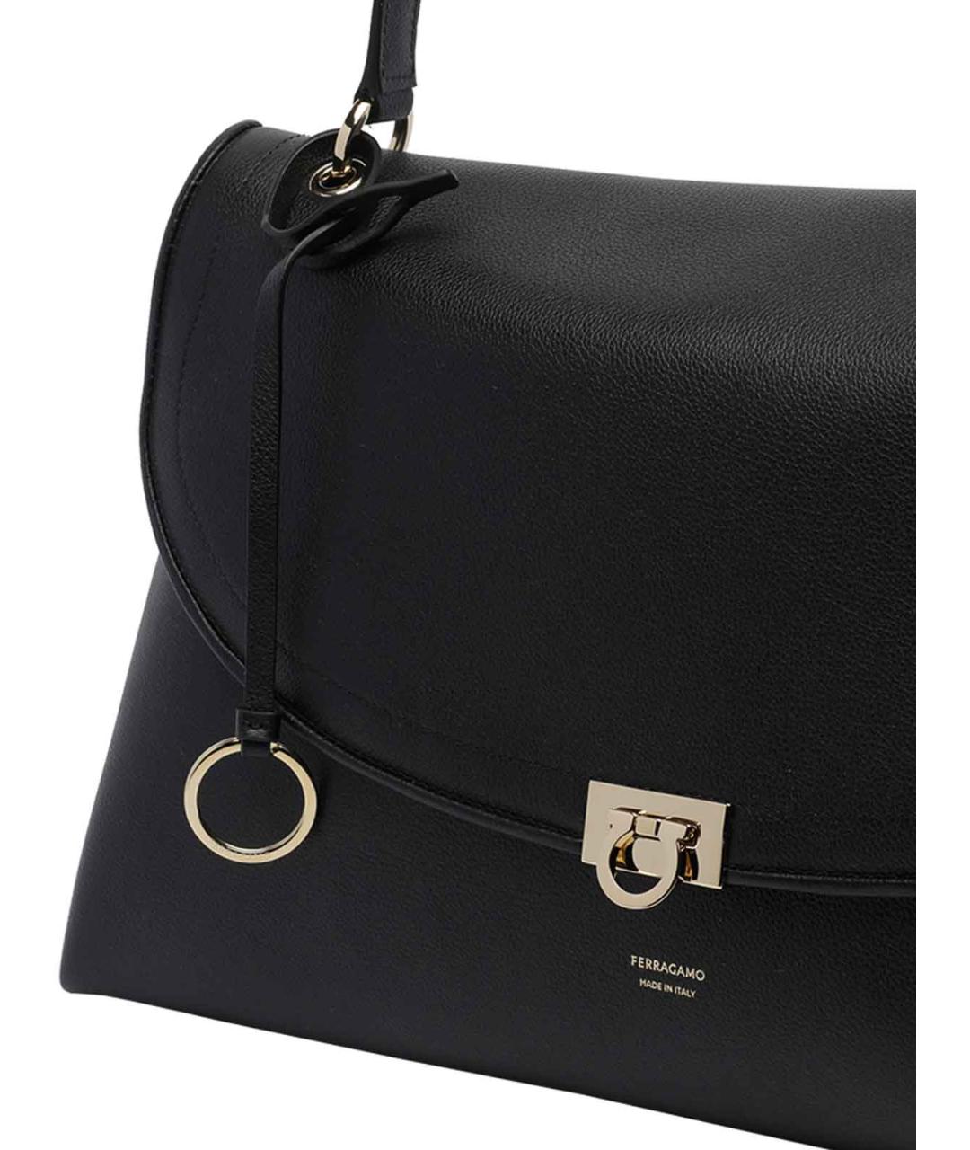 FERRAGAMO Черная кожаная сумка через плечо, фото 4
