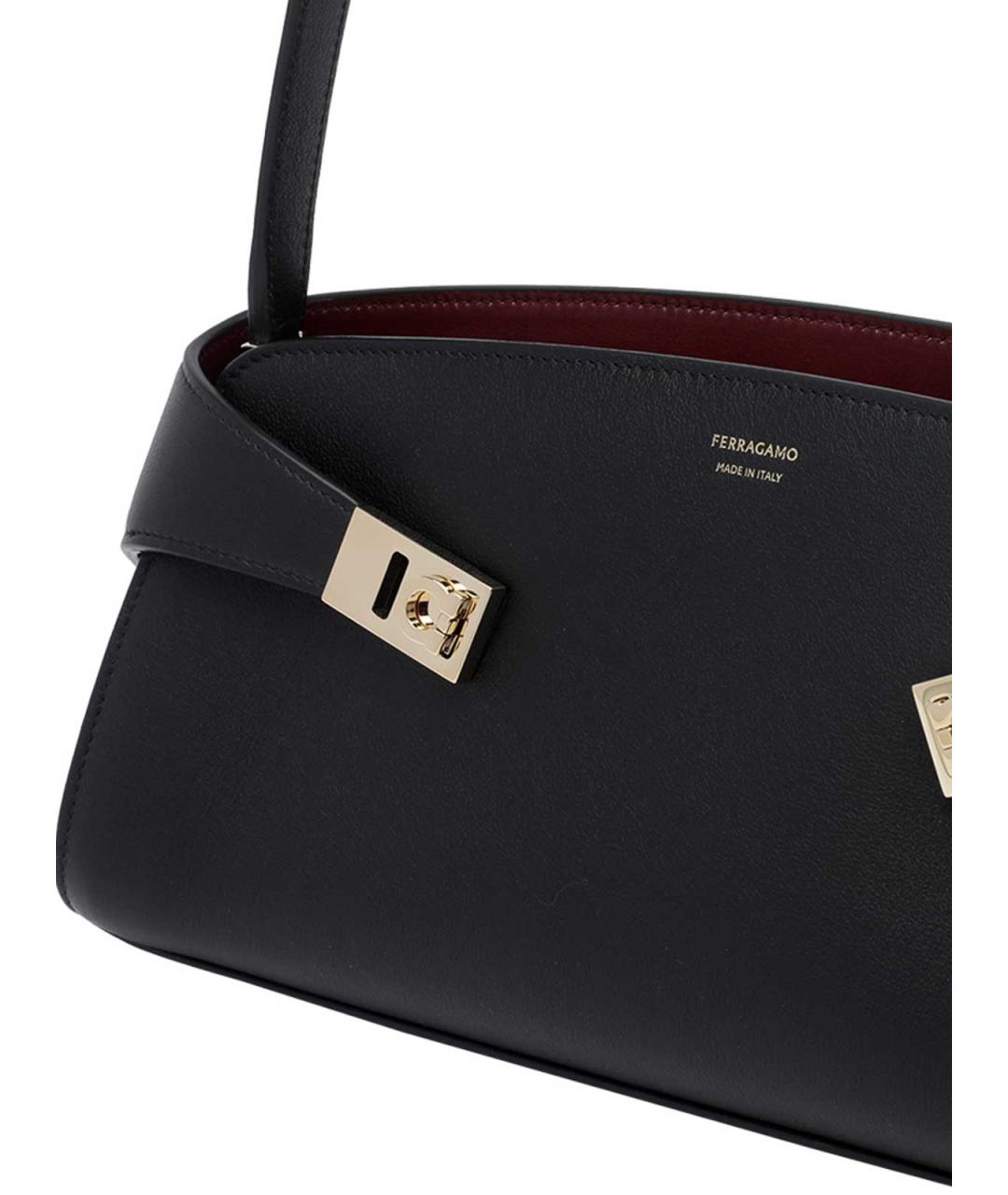 FERRAGAMO Черная кожаная сумка через плечо, фото 4
