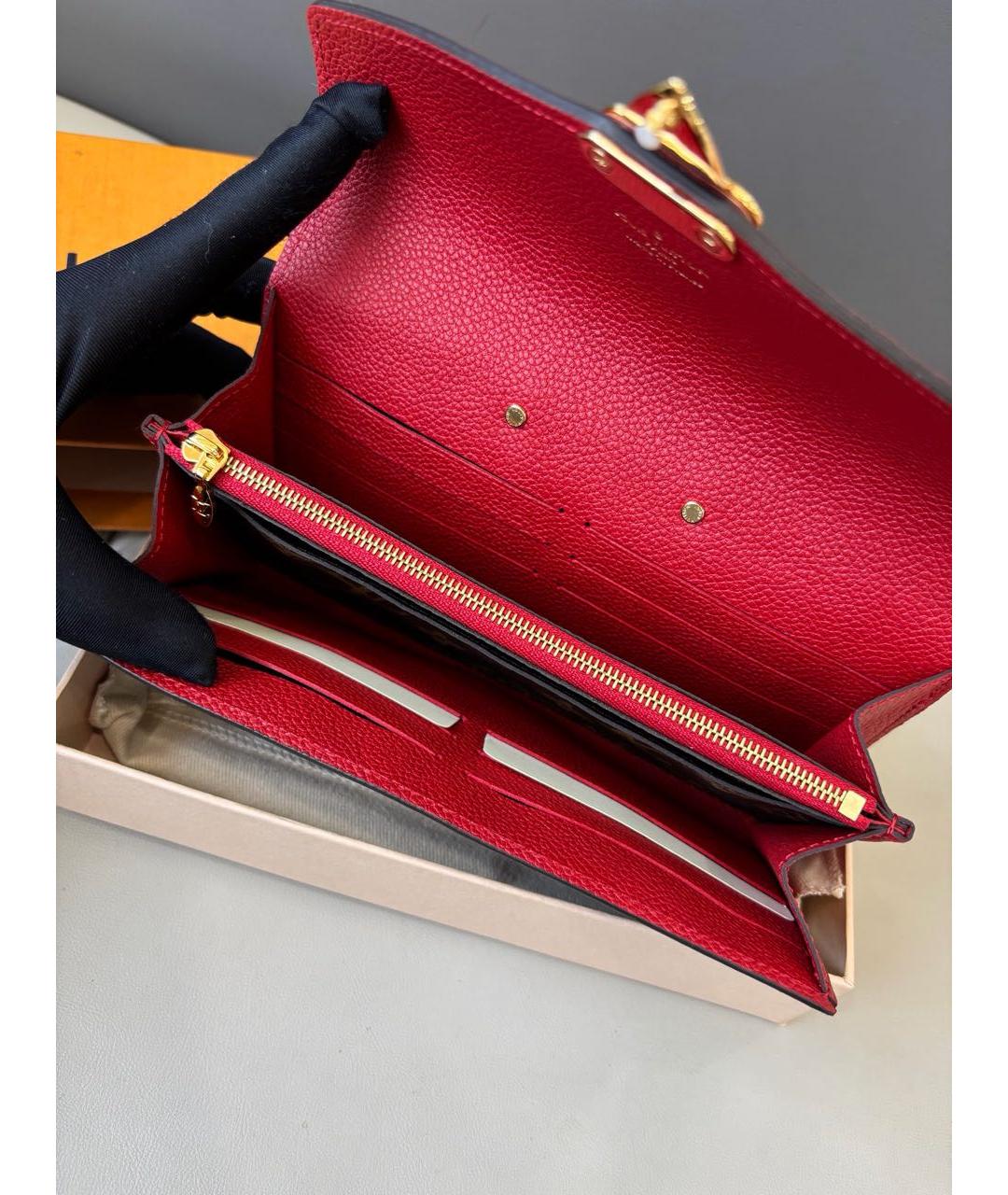 LOUIS VUITTON Красный кардхолдер из искусственной кожи, фото 7