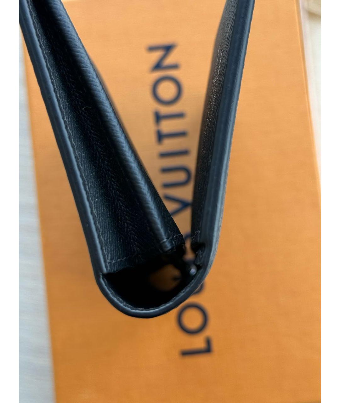 LOUIS VUITTON Черный кошелек из лакированной кожи, фото 5