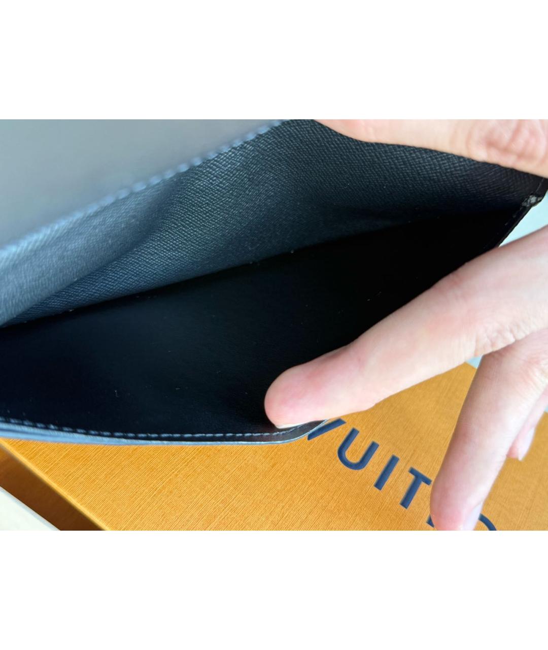 LOUIS VUITTON Черный кошелек из лакированной кожи, фото 7