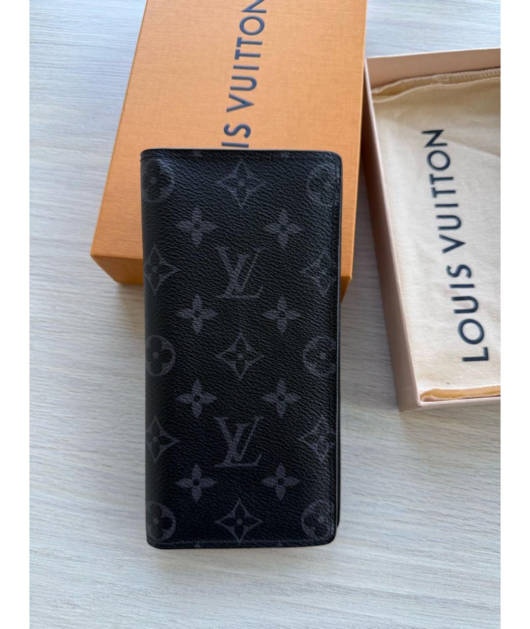 LOUIS VUITTON Черный кошелек из лакированной кожи, фото 8