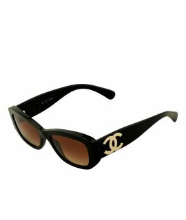 CHANEL Солнцезащитные очки