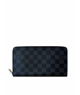 LOUIS VUITTON Кошелек