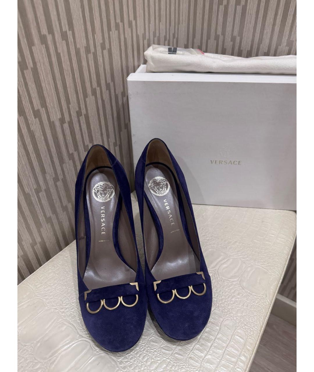 VERSACE Фиолетовые замшевые туфли, фото 5