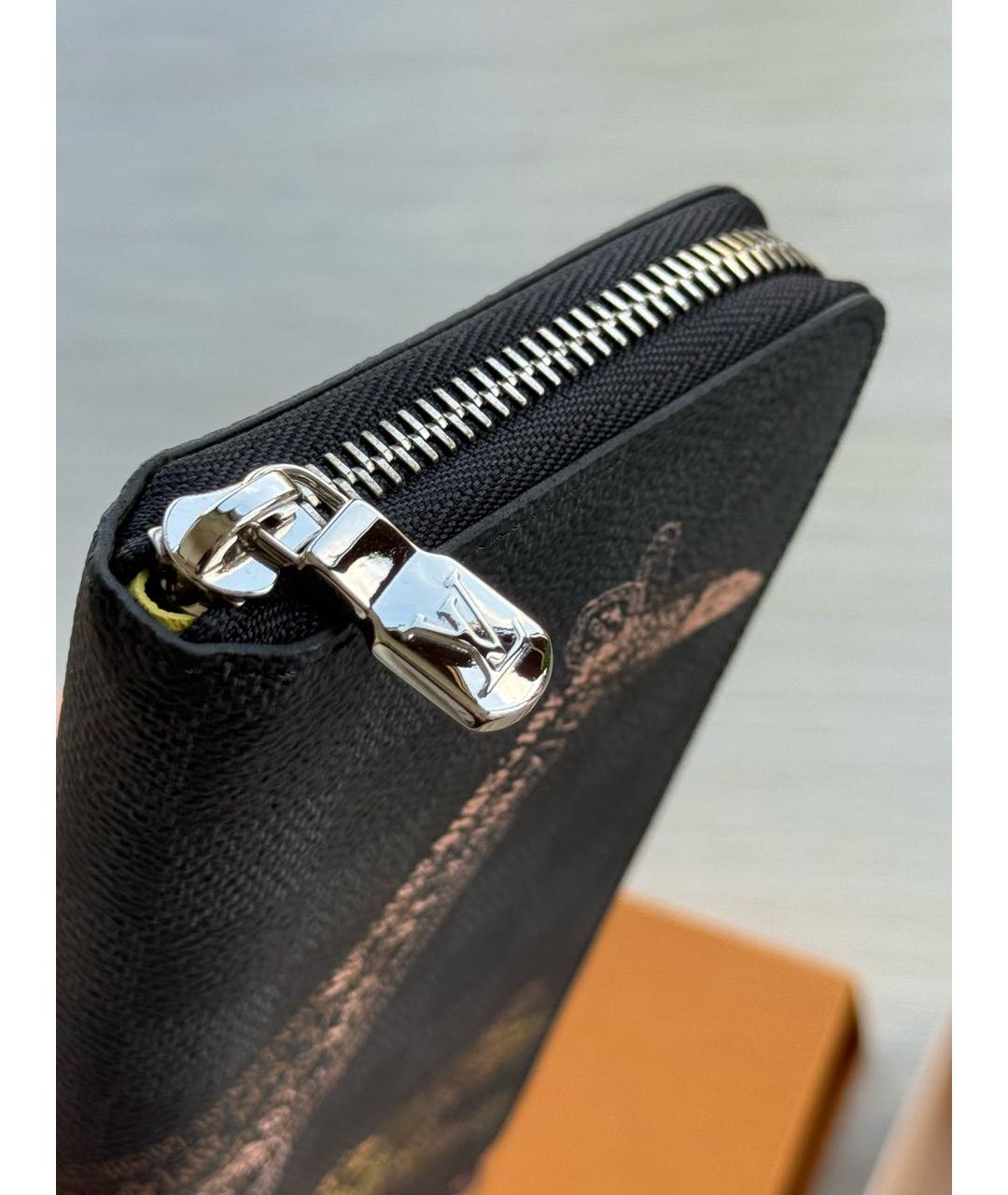 LOUIS VUITTON Мульти кошелек из лакированной кожи, фото 4
