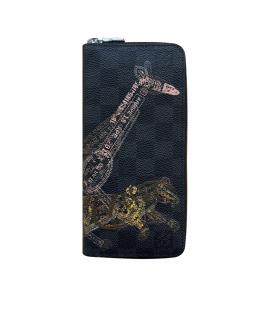 LOUIS VUITTON Кошелек